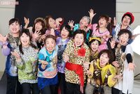 《現地で検証》大阪のオバチャン＝「ヒョウ柄・パンチパーマ・アメちゃん」は健在!?