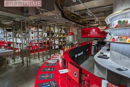 上原多香子が勤務していた『R』沖縄店