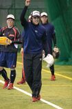3月の鴨川合宿で投球練習をする34歳のエース・上野。麗華監督との心温まるエピソードの数々を語ってくれた。監督に恩返しをしたいと意気込む 撮影/吉岡竜紀