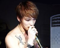 ジェジュン「ズボンも脱げるくらいの度胸でやらないと」