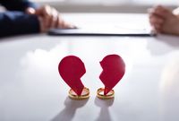 熟年離婚を迫られた妻の算段「老い先短い夫の死を待てば、取り分はプラス4500万円？」