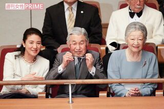 天皇・皇后両陛下とともに皇太子さまも一員でいらっしゃる学習院OB管弦楽団の演奏会へ。平成25（2013）年7月