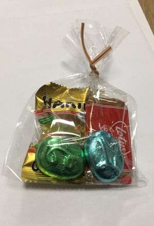 こんな感じだとセーフ。もちろん駄菓子は論外（＊年少組のお菓子交換例）
