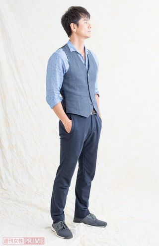 沢村一樹　撮影／高梨俊浩