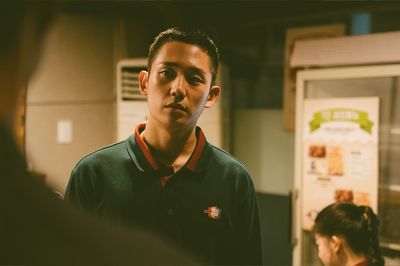 Netflixシリーズ『D.P.－脱走兵追跡官－』独占配信中