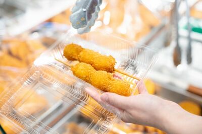 惣菜活用で月に1人1万円、アラフィフ夫婦の「食費節約」とリアル食卓の中身を公開！作る手間を考えれば買っ…