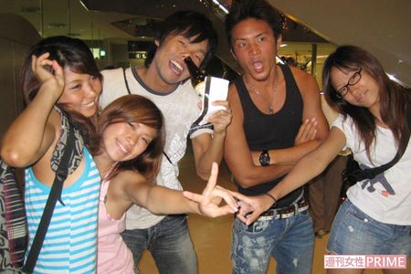 大学時代に所属していたサーフィンサークルの合宿にて