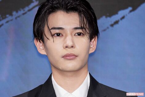 《熱愛報道から2週間》なにわ男子・長尾謙杜の“異変”に広がる心配…W杯配信での近影に「やつれた？」の声…