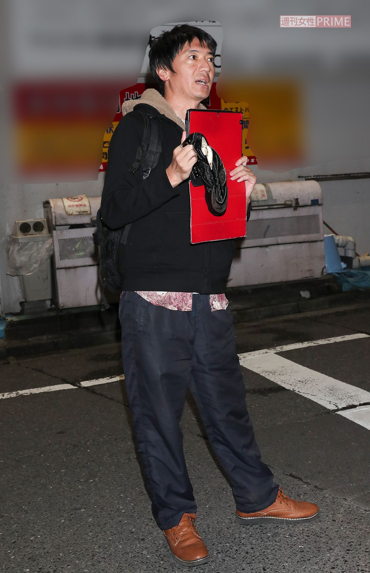 2020年12月、新宿にある長井秀和がオーナーを務める焼肉店で直撃