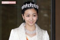 《20代最後の年・佳子さまの歩み》意外な幼少期「静かな子だった」会見で明かした父・秋篠宮さまとの“口論…