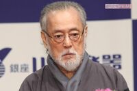 仲代達矢さん、役所広司ら輩出の『無名塾』を後押しした元女優妻・宮崎恭子さんの〈遺骨を手元に置き続けた…