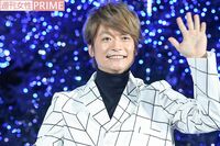 香取慎吾、人生初のクリスマス点灯式で相変わらずの“草なぎ愛”を見せつけ