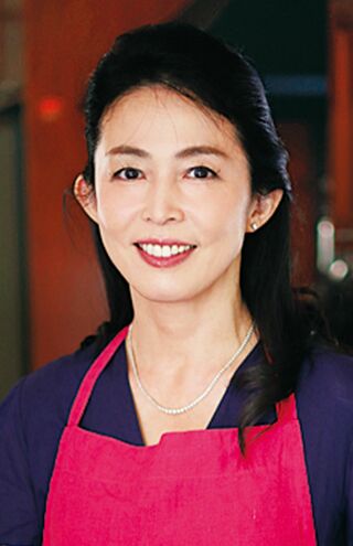 中村奈津子さん●料理研究家。田中伶子クッキングスクール校長。家庭料理を教えるプロとしての確かな技術に加え、海外在住経験など幅広い知識を生かしたレシピが人気。