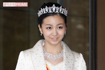 《20代最後の年・佳子さまの歩み》意外な幼少期「静かな子だった」会見で明かした父・秋篠宮さまとの“口論…