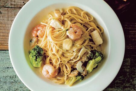 魚介とブロッコリーのクリームパスタ