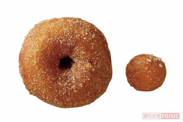 ドーナツの穴部分もご一緒に♪『プレーンシナモンシュガー』/MYPICNIC
　香ばしいケーキ生地にシナモンシュガーが好相性。「表面はカリッカリ、中はしっとり。“これぞドーナツ”という醍醐味を楽しめます」／（円形＋球のセット）350円 7cm

MY PICNIC●店舗はなし。InstagramのDMかメールで注文、もしくは委託販売先で購入可能。注文方法や販売先はInstagramで確認を。Instagram：@mypicnic_tokyo
