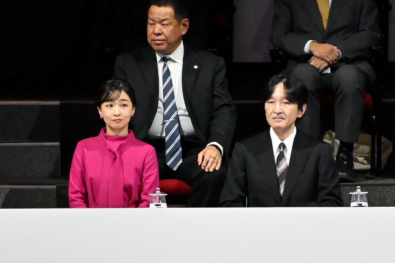 2025年11月デフリンピックの開会式でお召しになったのはお気に入りブランド『Viaggio Blu（ビアッジョブルー）』のワンピース