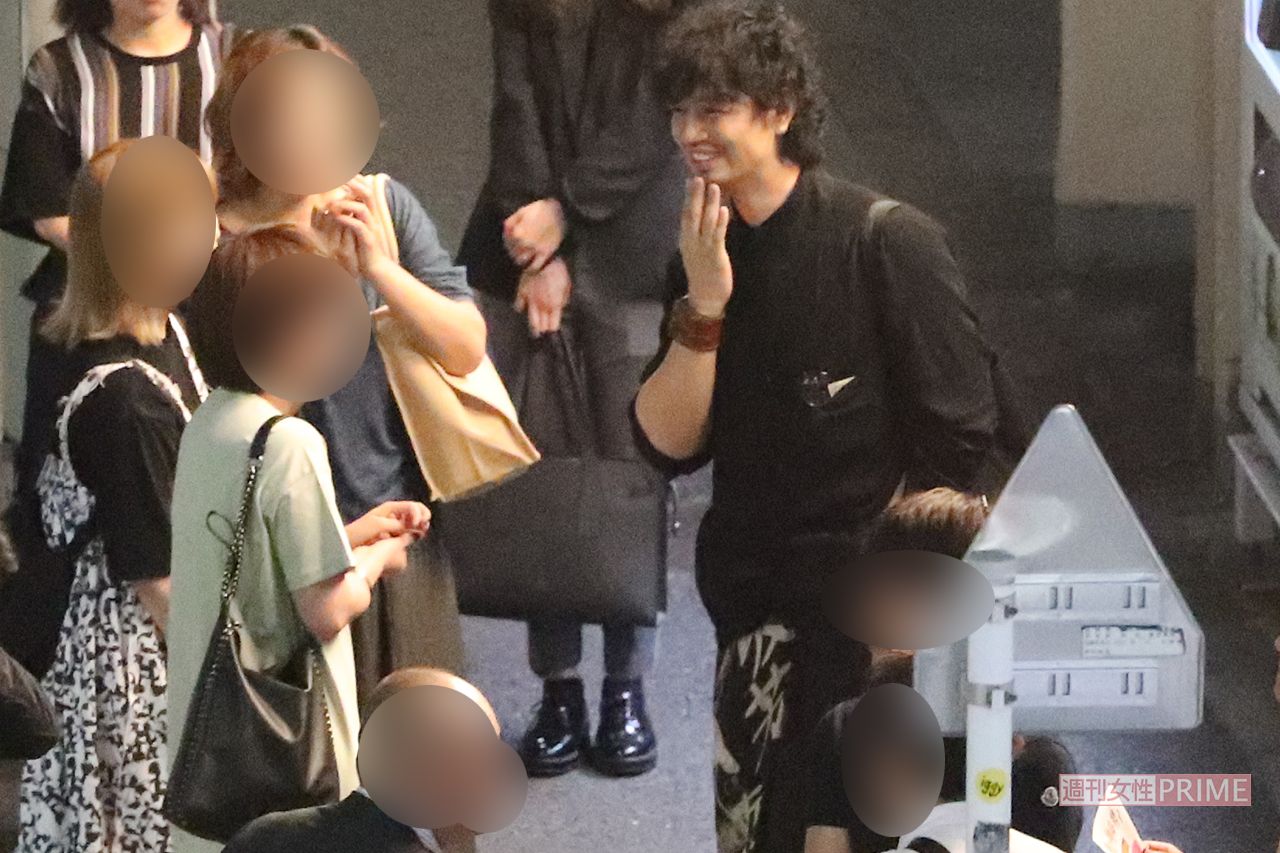 '19年、ドラマ『東京独身男子』の打ち上げに参加した斎藤工