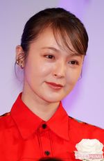 貫地谷しほりさん