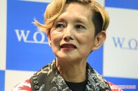 夏木マリ「生きた酵素を身体の中に入れたい」朝食の“皮付きりんご”は文句なしの美熟女食だった！就寝＆起…