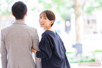 不倫謝罪にレンタル彼氏に母親役、「代行サービス」驚きの“業務内容”