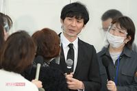 渡部建を会見でフルボッコにした“女性レポーター”たちの正体
