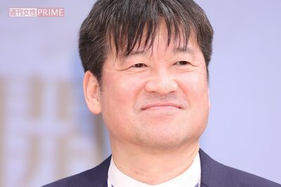 宮沢りえ主演舞台『そのいのち』千秋楽後に「心地よい酔いだ」脚本務めた佐藤二朗の“ご機嫌ほろ酔い姿”を…