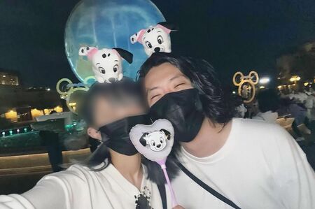 粗品とディズニーデートしていたことをインスタで報告する粗品の元妻・Aさん