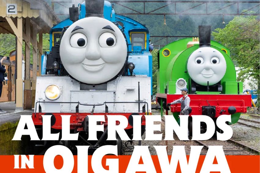 『きかんしゃトーマス号』（左）と『きかんしゃパーシー号』（大井川鐵道公式サイトより）