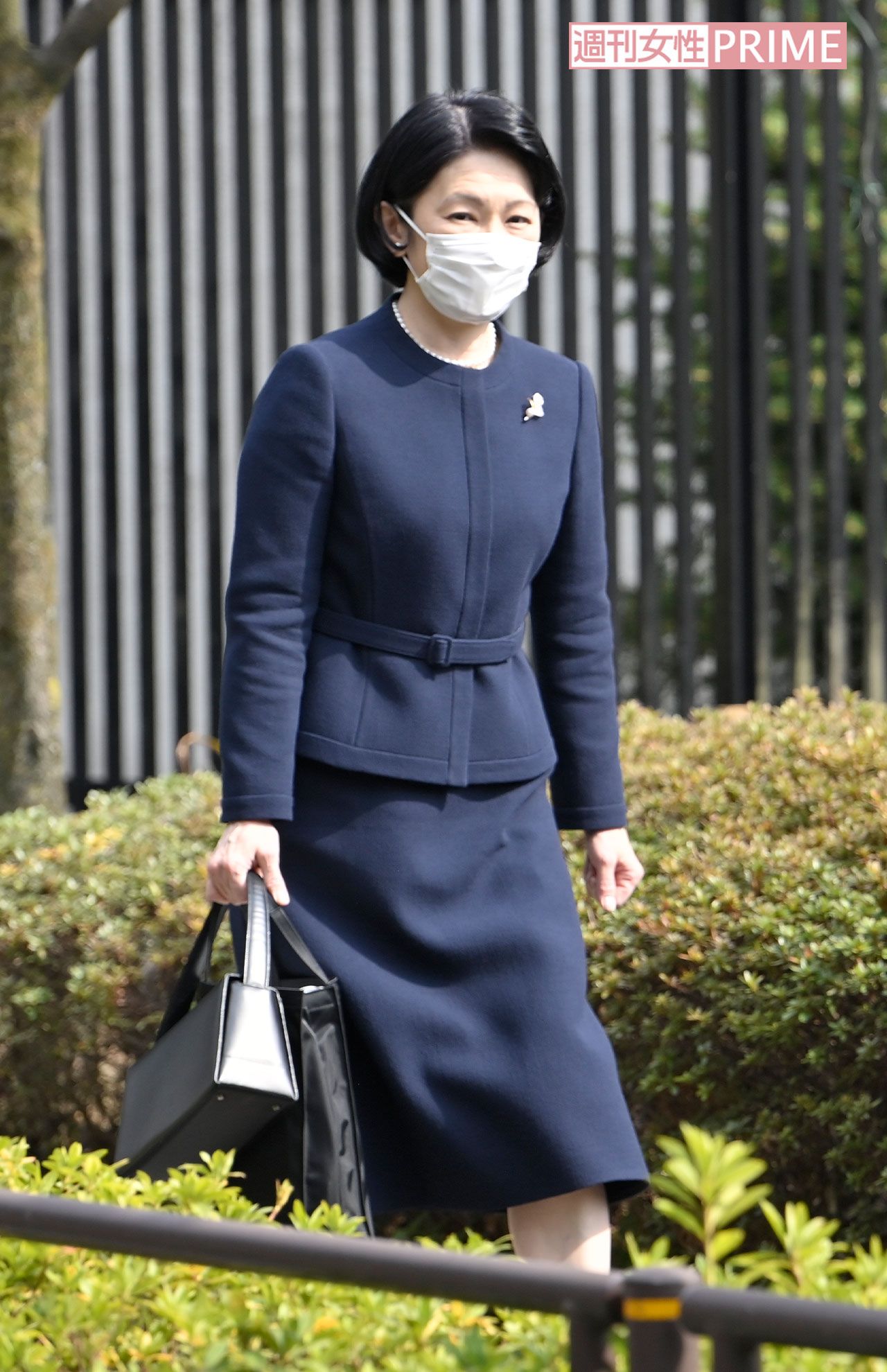 3月17日、悠仁さまの中学校の卒業式から高校の入学説明会へ直行された紀子さま