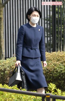 3月17日、悠仁さまの中学校の卒業式から高校の入学説明会へ直行された紀子さま