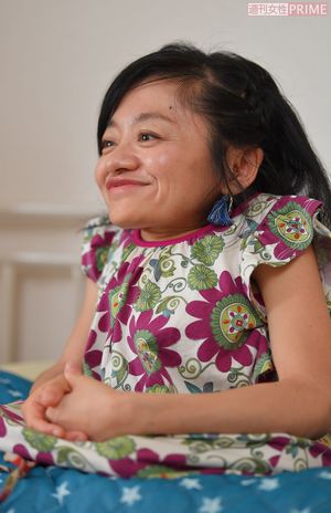 伊是名夏子さん　撮影／渡邉智裕