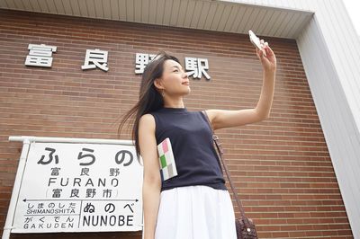 おひとりさま限定ツアーも人気、OVER40がハマる“女子ひとり旅”の魅力とは