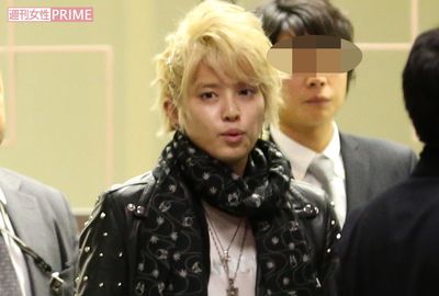 手越祐也も登場する？　宮迫博之と写真を撮った半グレ首領の告白本がヤバい