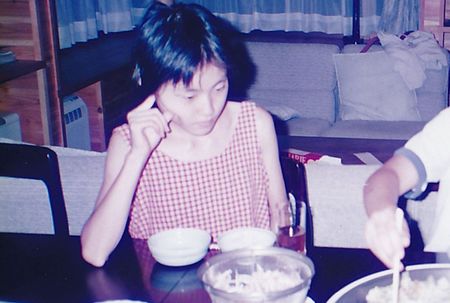 ’94年、家族旅行の軽井沢で。すでに拒食は始まっていた