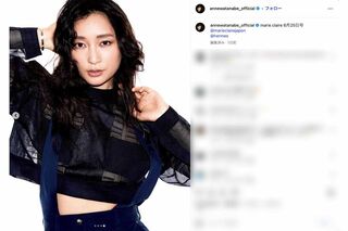 フランス創刊のファッション誌『marie claire』の撮影ショットを公開した杏（インスタグラムより）