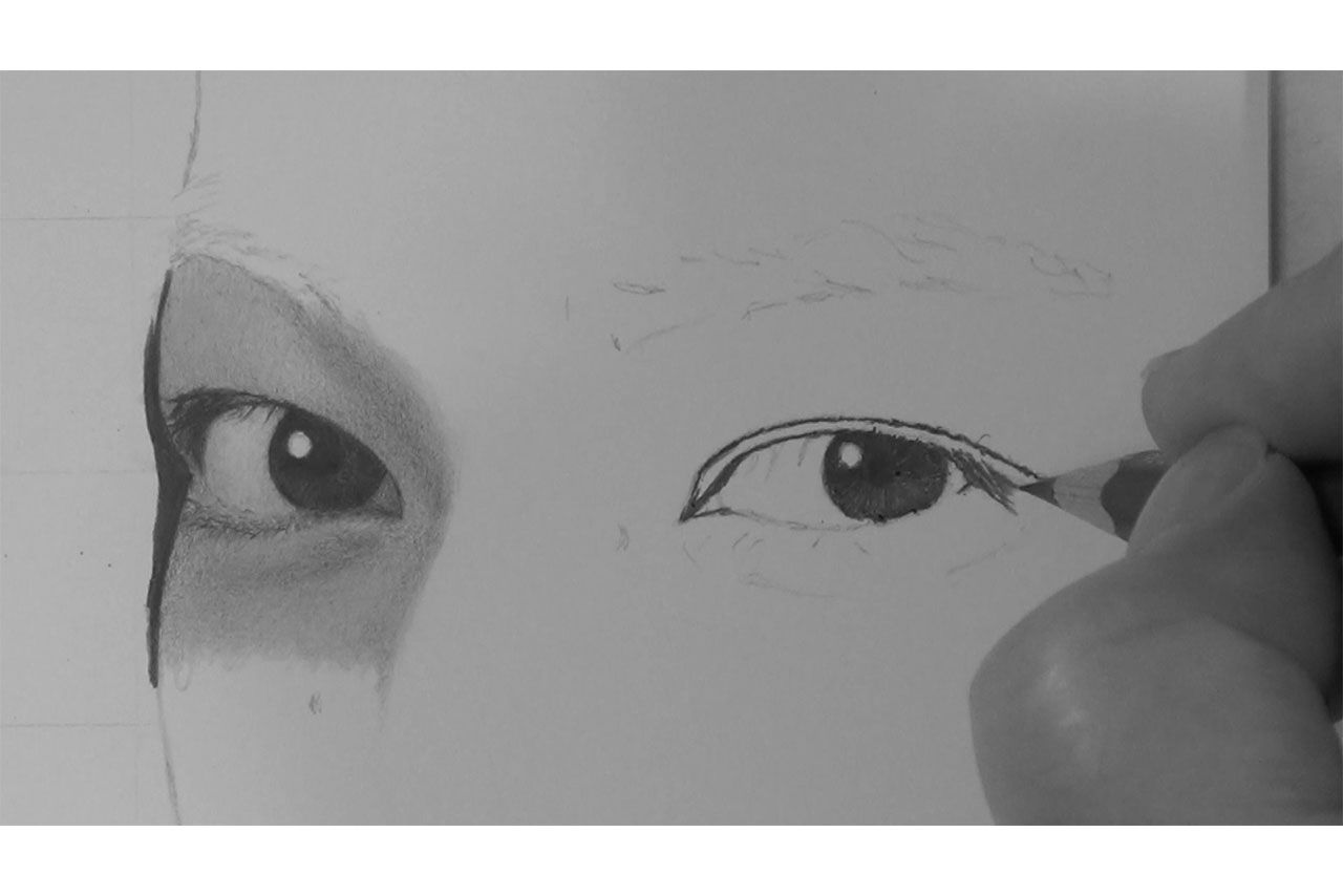 1. いちばん最初に描くのは、瞳。両目を仕上げる