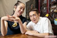「オカマとオナベの逆転夫婦です」マキさん・ジョンさんが語る“友情婚”3つの約束