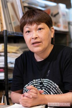 支援活動は「自分のためにやっている」と強調する上野さん。『おかえり』も「私の居場所」と言ってはばからない　撮影／齋藤周造
