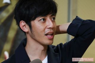 出版サイン会でのキングコングの西野亮廣（'16年）