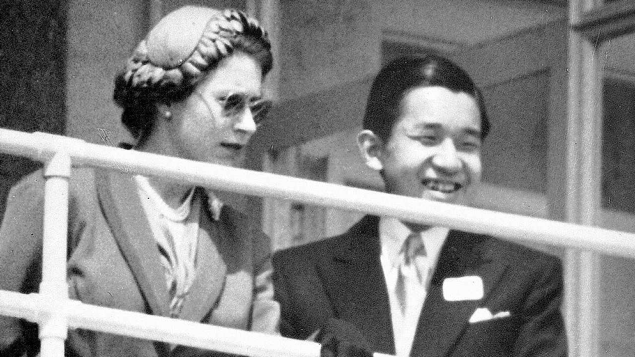 戴冠式参列時には、エリザベス女王とダービーを観戦された（'53年6月）