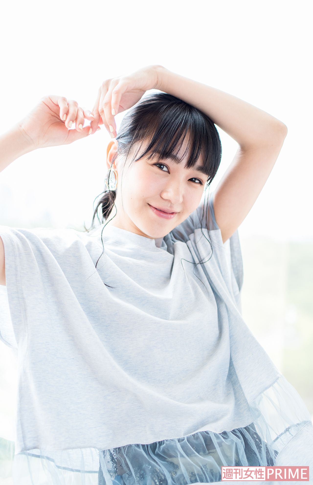 奈緒　撮影／高梨俊浩