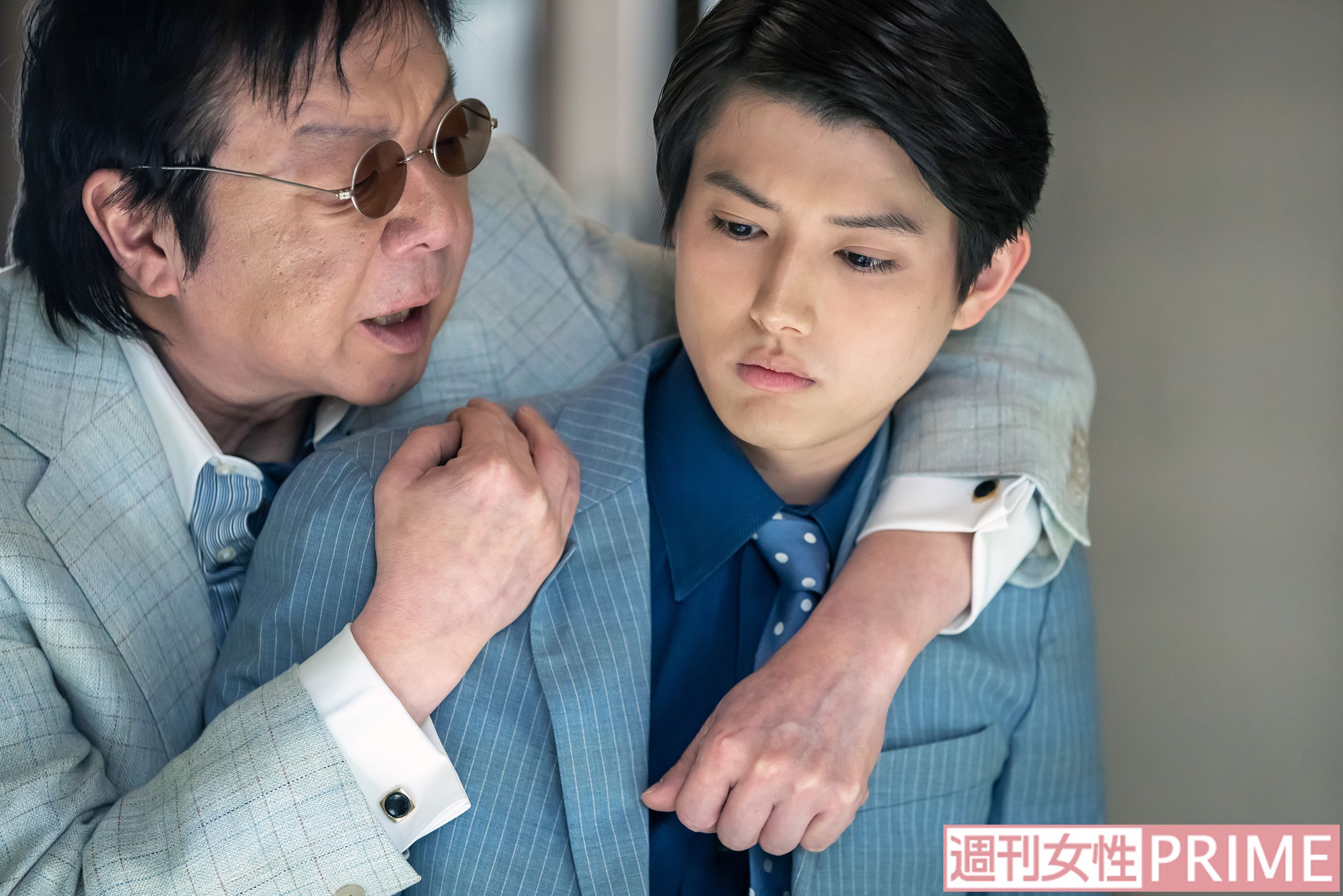 古田演じる廿日市に詰め寄られるシーン。顔が固まってしまわないか心配だったようで、何度も表情を動かす場面も　撮影／佐藤靖彦