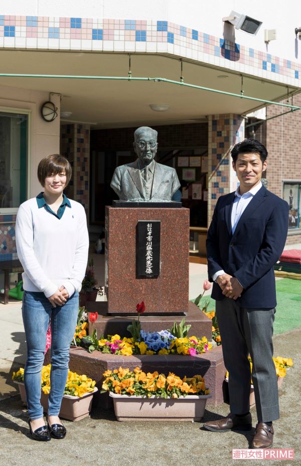 2019年に来園した私服姿の角田夏実。52キロ級のときで減量前だが、すでにスタイルがよく体は細いので、強そうに見えなかったそう