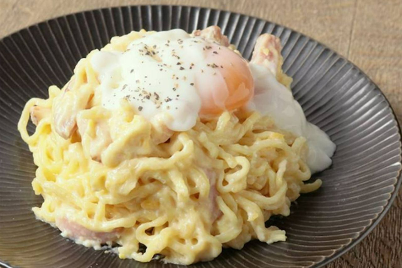 クラシル発『インスタントカルボナーラ』