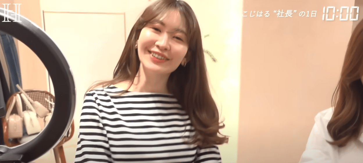 小嶋陽菜（公式YouTubeチャンネルより）