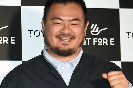 鳥羽周作シェフ　写真／共同通信社