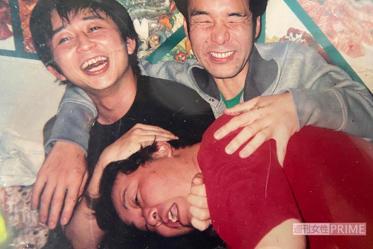 『竜兵会』でのひと幕（行きつけの焼肉店店主提供）