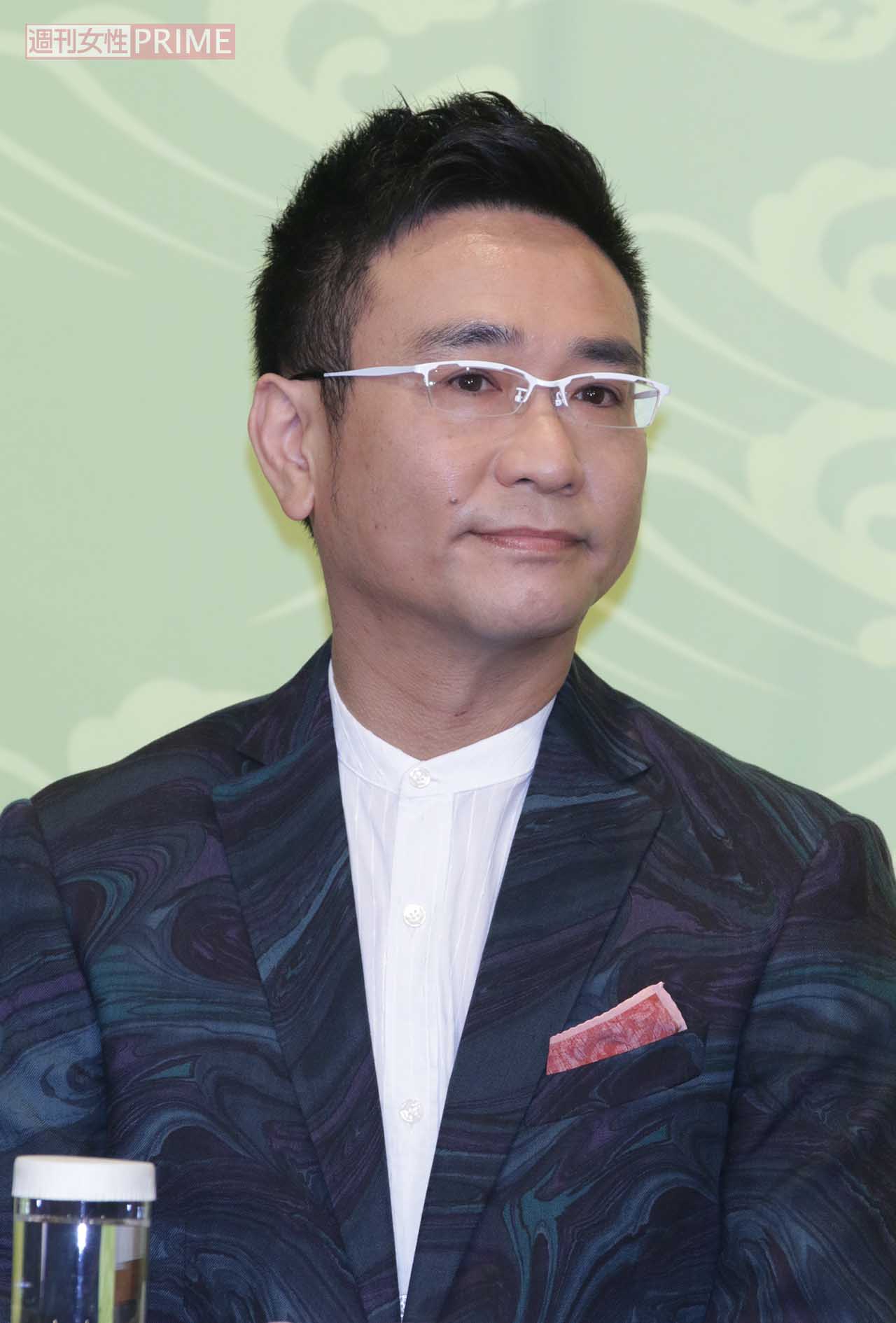 俳優の八嶋智人
