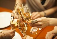 芸能界女子会は恋バナ、下ネタの宝庫！参加タレントが暴露する秘密の花園